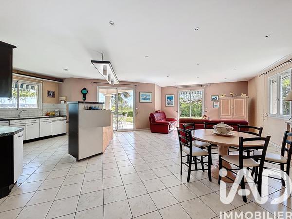 Maison à vendre 4 pièces 100 m² Saint-Pierre-de-Bœuf