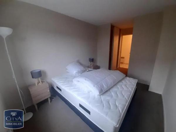 Appartement à louer 2 pièces 47.08m²