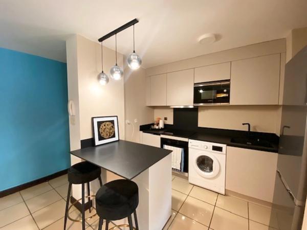 Appartement à vendre T3 meublé à SAINTE CLOTILDE (974)