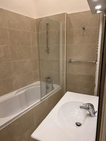 APPARTEMENT T5 - QUARTIER AINAY
