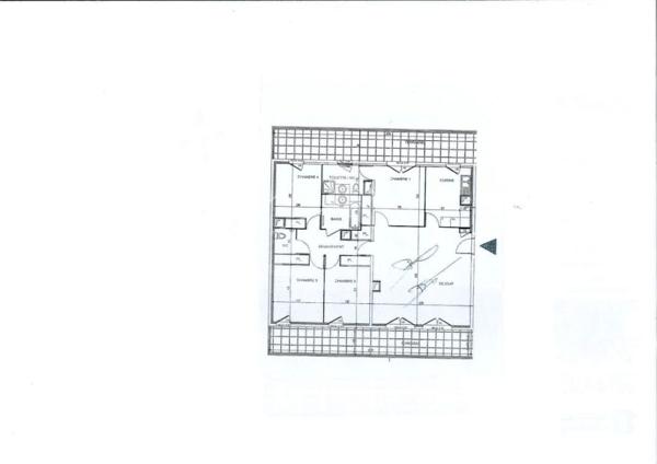 Appartement dernier étage 4 chambres / ascenseur