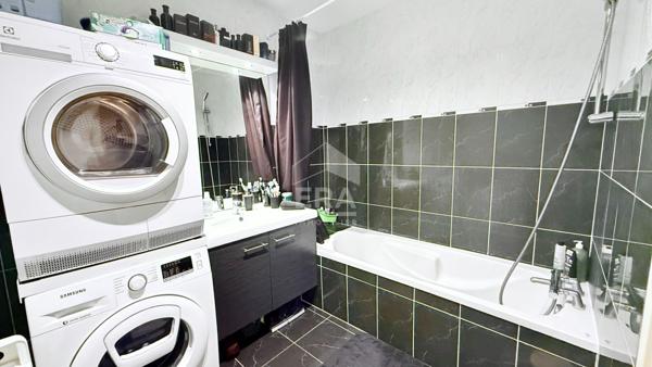 Appartement dernier étage 4 chambres / ascenseur