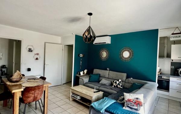 Vente Appartement P2 bis avec balcon rénové(e) Saint-gilles   