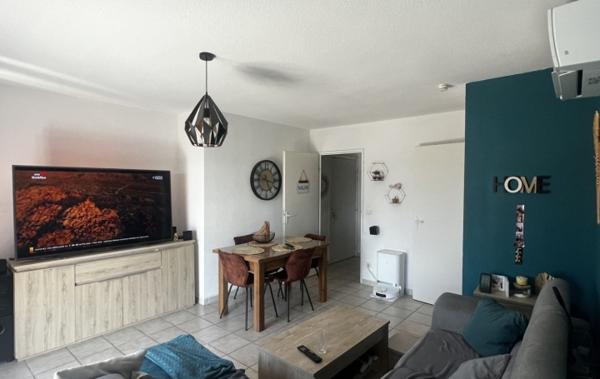 Vente Appartement P2 bis avec balcon rénové(e) Saint-gilles   