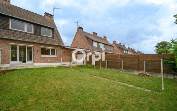 Maison à vendre    4 pièces • 76 m2 Petite-Forêt