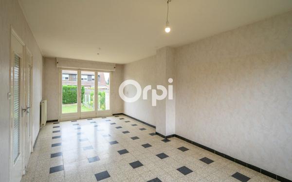 Maison à vendre    4 pièces • 76 m2 Petite-Forêt