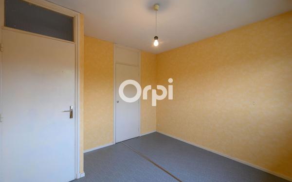 Maison à vendre    4 pièces • 76 m2 Petite-Forêt