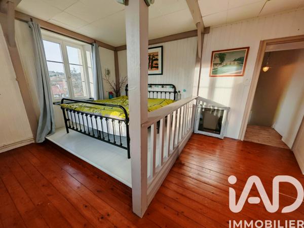 Maison à vendre 8 pièces 222 m² Taintrux