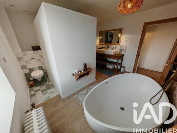 Maison à vendre 8 pièces 222 m² Taintrux