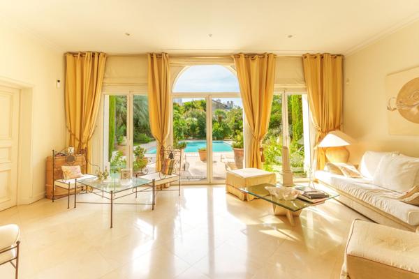Vente Maison de luxe Béziers 12 Pièces 440 m²