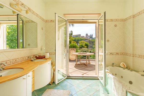 Vente Maison de luxe Béziers 12 Pièces 440 m²