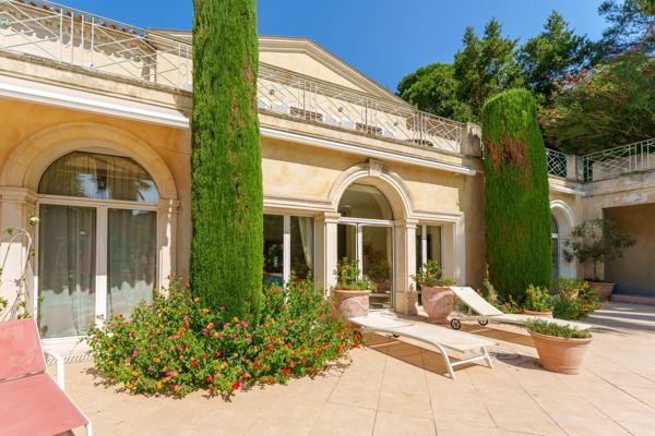 Vente Maison de luxe Béziers 12 Pièces 440 m²