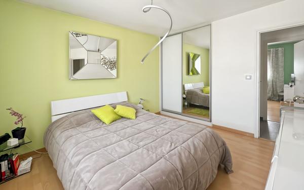 Maison à vendre    3 pièces • 90 m2 Bourg-lès-Valence