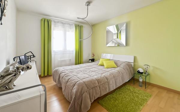 Maison à vendre    3 pièces • 90 m2 Bourg-lès-Valence