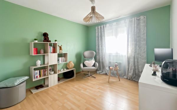 Maison à vendre    3 pièces • 90 m2 Bourg-lès-Valence