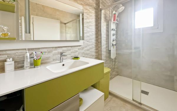 Maison à vendre    3 pièces • 90 m2 Bourg-lès-Valence