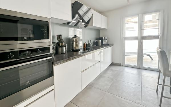 Maison à vendre    3 pièces • 90 m2 Bourg-lès-Valence