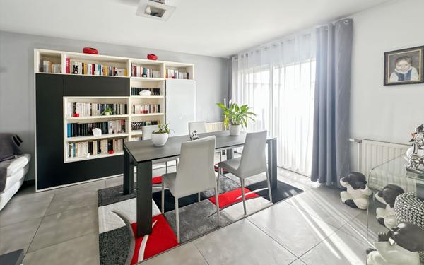 Maison à vendre    3 pièces • 90 m2 Bourg-lès-Valence