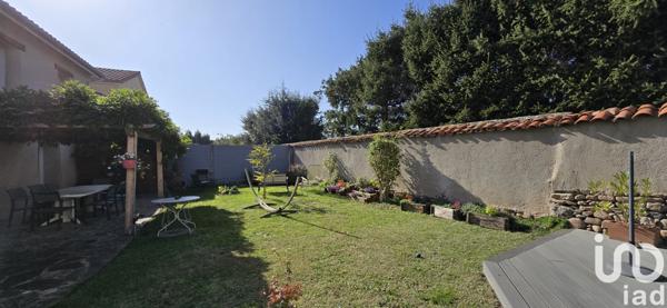 Maison à vendre 8 pièces 170 m² Bonson