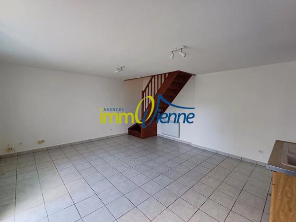 Location                                                      Maison
                        
                     2 pièces                      41 m2                     à Tercé
