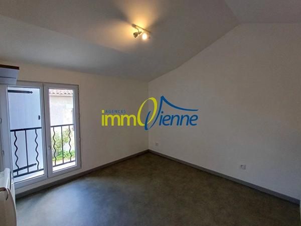Location                                                      Maison
                        
                     2 pièces                      41 m2                     à Tercé