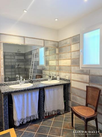 Maison spacieuse vue panoramique mer & montagne