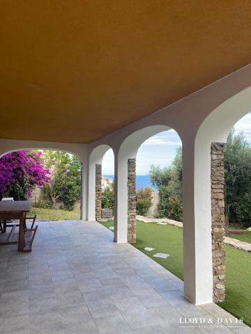 Maison spacieuse vue panoramique mer & montagne