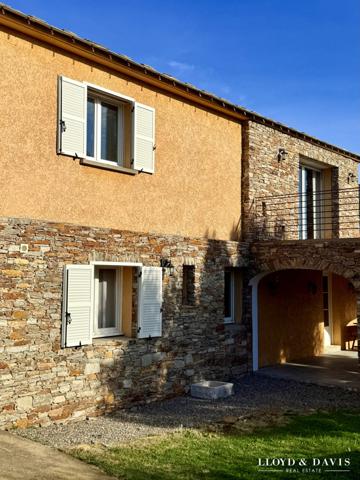 Maison spacieuse vue panoramique mer & montagne