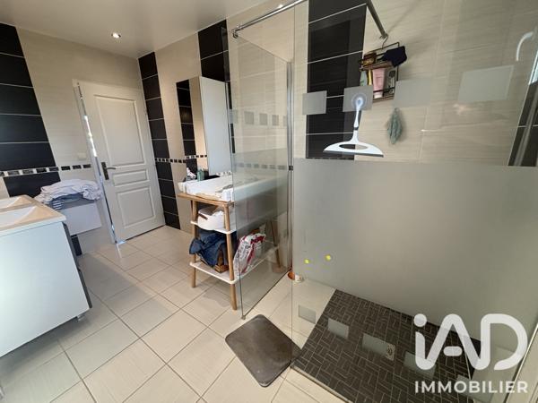 Maison à vendre 5 pièces 99,39 m² Vinay