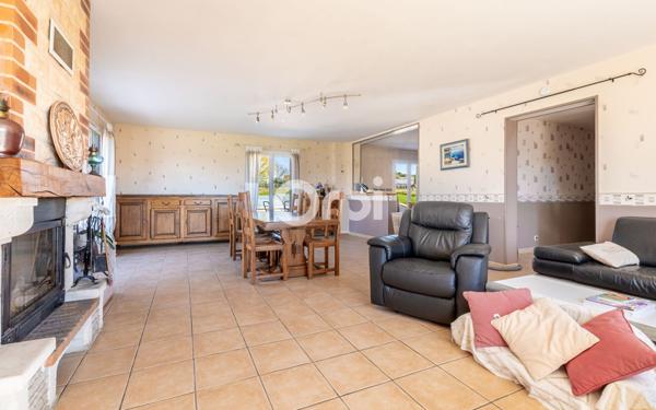 Maison à vendre    7 pièces • 176 m2 Glanges