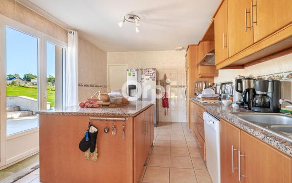 Maison à vendre    7 pièces • 176 m2 Glanges