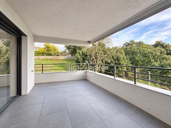 Appartement 4 pièce(s) 3 chambre(s) 93.96 m²