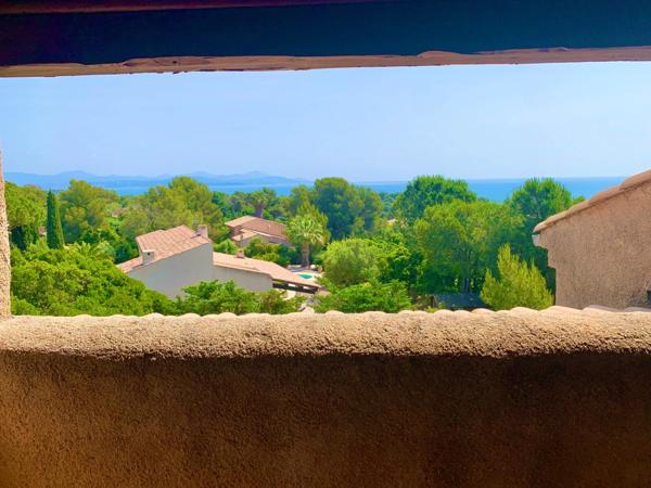 Maison à vendre 5 pièces SAINT AYGULF (83)