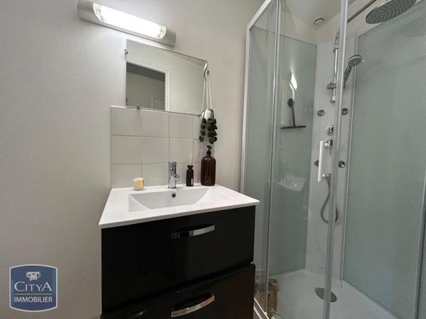 Appartement à louer 2 pièces 32m² Alençon (61000)