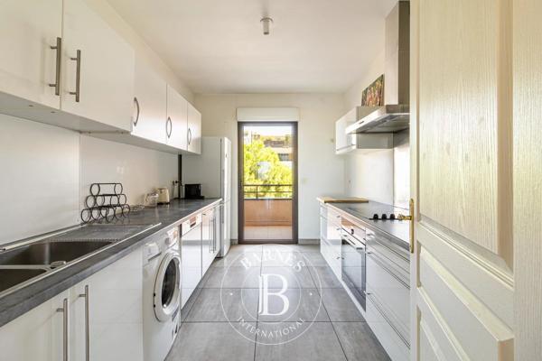 Marseille 8ème, Appartement 3 Chambres -  123 m² à vendre