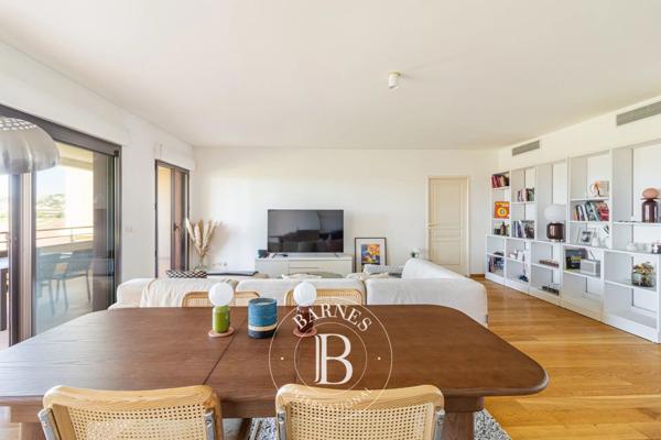 Marseille 8ème, Appartement 3 Chambres -  123 m² à vendre