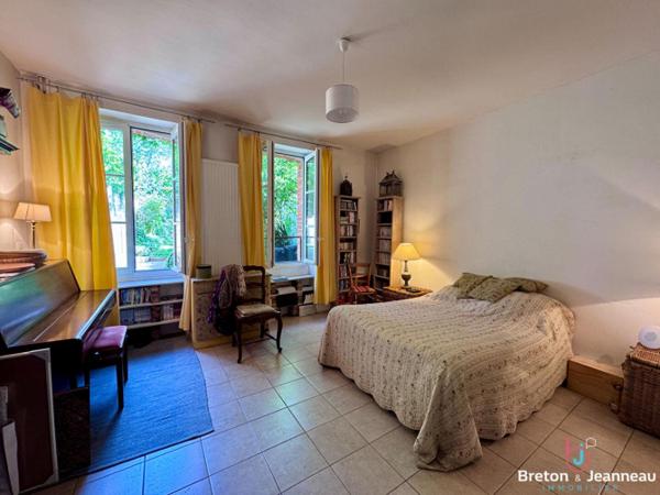 Maison de ville avec garage rive Gauche à Laval