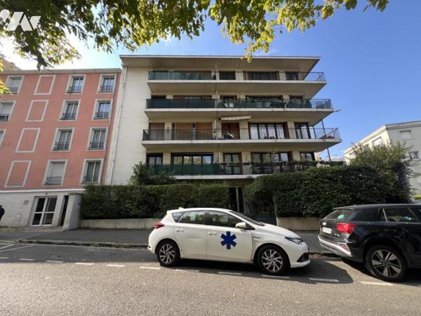 NOGENT-SUR-MARNE (Val-de-Marne) - Appartement 4 pièces avec Cave et Parking