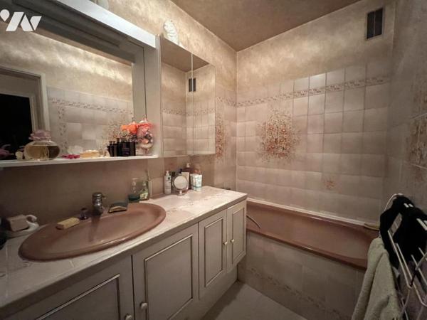 NOGENT-SUR-MARNE (Val-de-Marne) - Appartement 4 pièces avec Cave et Parking