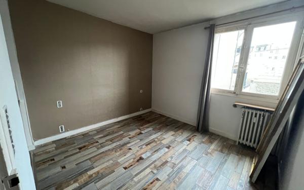 Appartement à vendre    6 pièces • 147 m2 Limoges