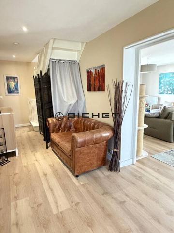 Maison 5 pièces 126 m² LE HAILLAN - 33185