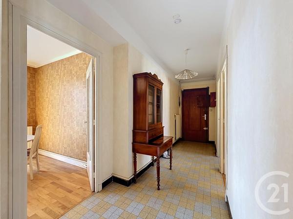 Appartement F3 à vendre  3 pièces - 58,03 m 2   LYON  - 69007