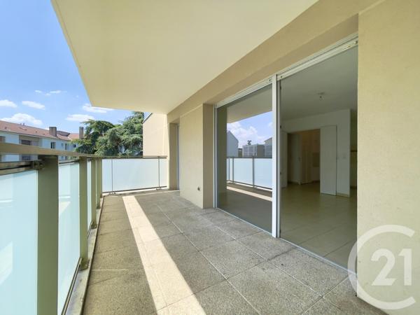 Appartement F3 à vendre  3 pièces - 58,03 m 2   LYON  - 69007