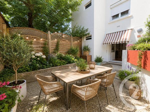 Appartement F3 à vendre  3 pièces - 58,03 m 2   LYON  - 69007