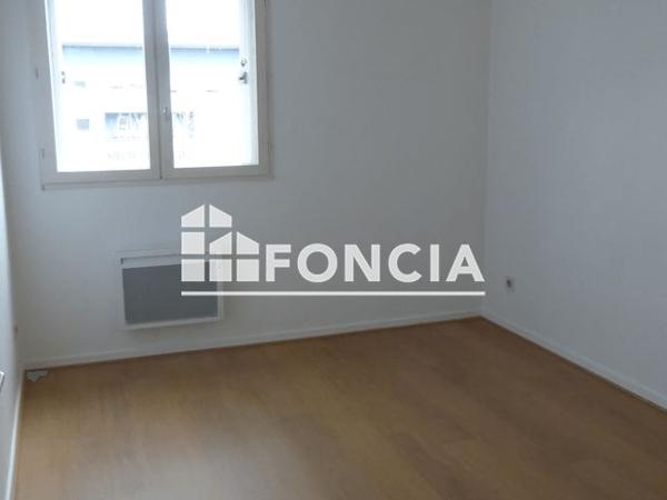 Location Appartement 2 pièces 46.1 m² - 18 RUE FELIX ESCLANGON Grenoble 38000