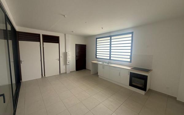 Appartement à louer    1 pièce •  Cayenne