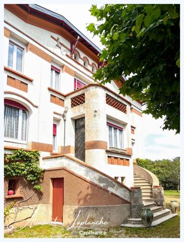 Dpt Tarn et Garonne (82), à vendre domaine en bordure de Tarn - Authentique Maison de Maître des années 30 par Joseph GILET