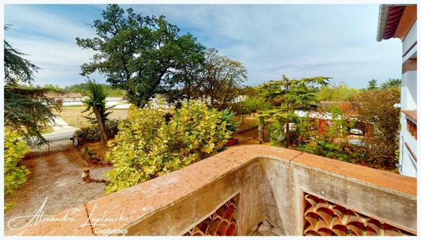 Dpt Tarn et Garonne (82), à vendre domaine en bordure de Tarn - Authentique Maison de Maître des années 30 par Joseph GILET