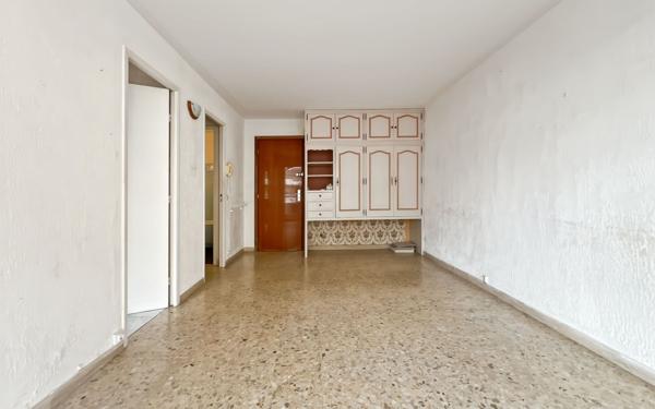 Appartement à vendre    1 pièce • 26,42 m2 Fréjus