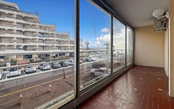 Appartement à vendre    1 pièce • 26,42 m2 Fréjus